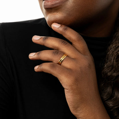 Qamar ` Ring