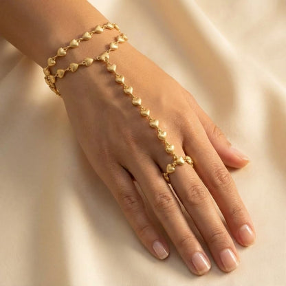 Noor Qalb Hand Chain