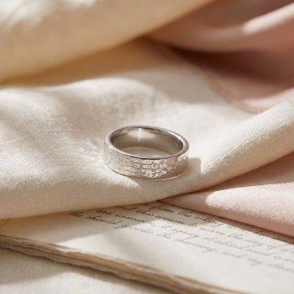 Nuraya Throne Ring