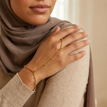 Dotted Hand Chain