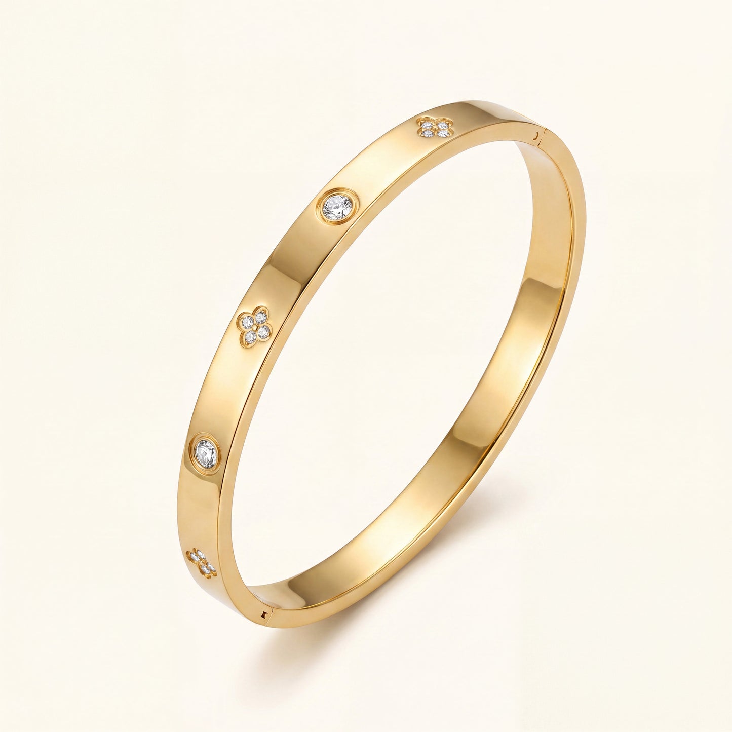 Gold Clover Bangle