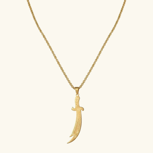 Qamar Lion's Blade Necklace