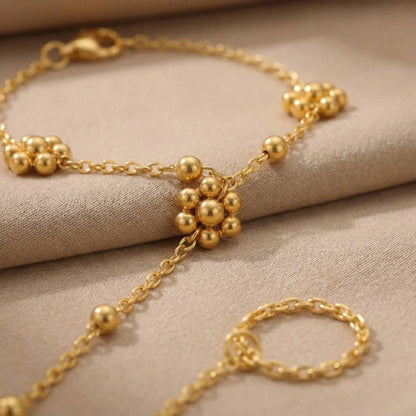Nujum Hand Chain