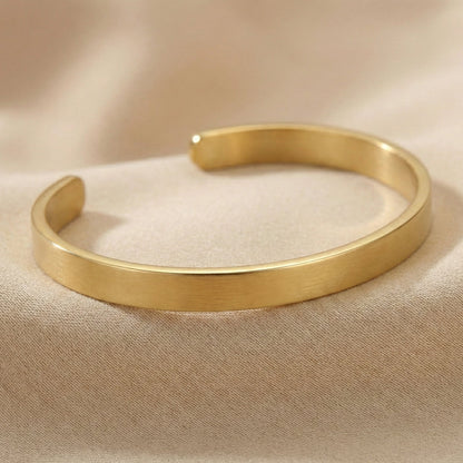 Gold Alexa Bangle