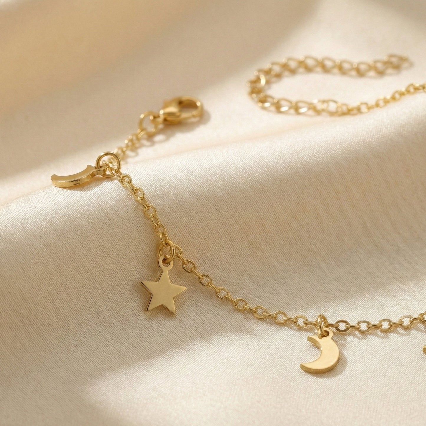Nuraya Zahra Galaxy Anklet