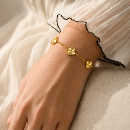 Zahra Rosette Bracelet - Gold