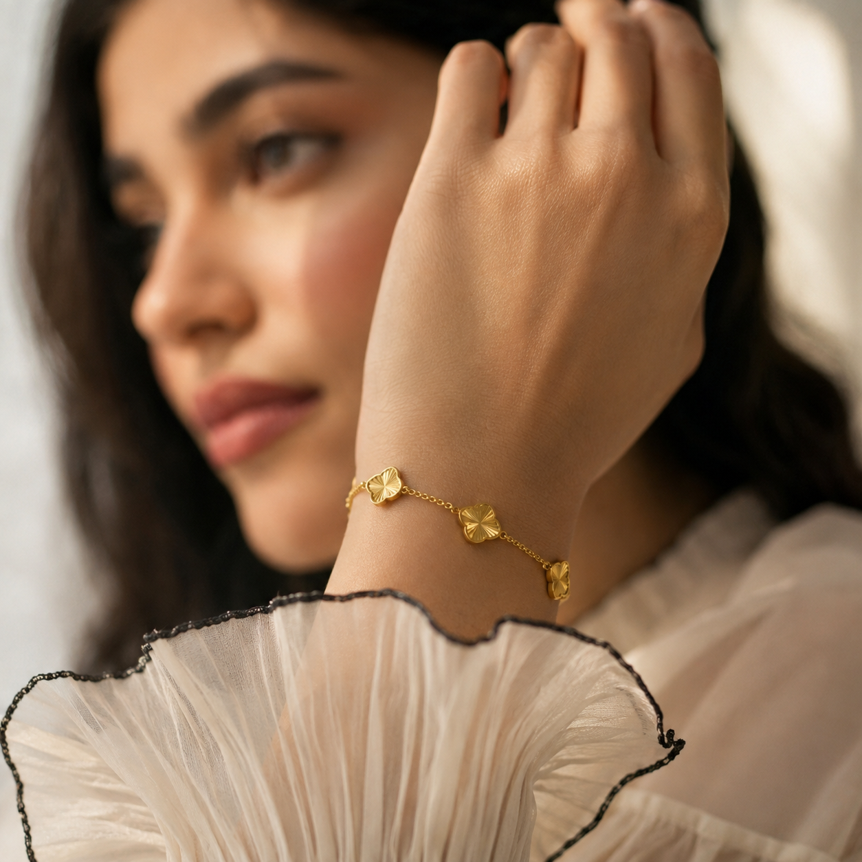 Zahra Rosette Bracelet - Gold