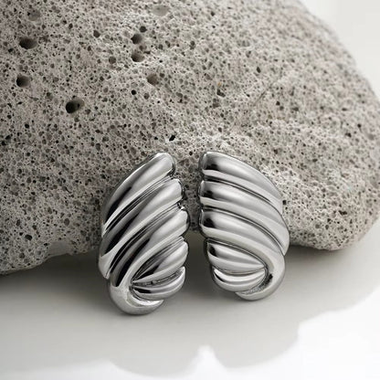 Nuraya Najm Earrings
