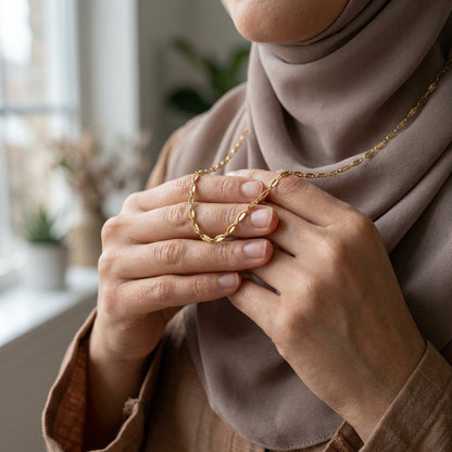 Nuraya Yasmin Flow Necklace