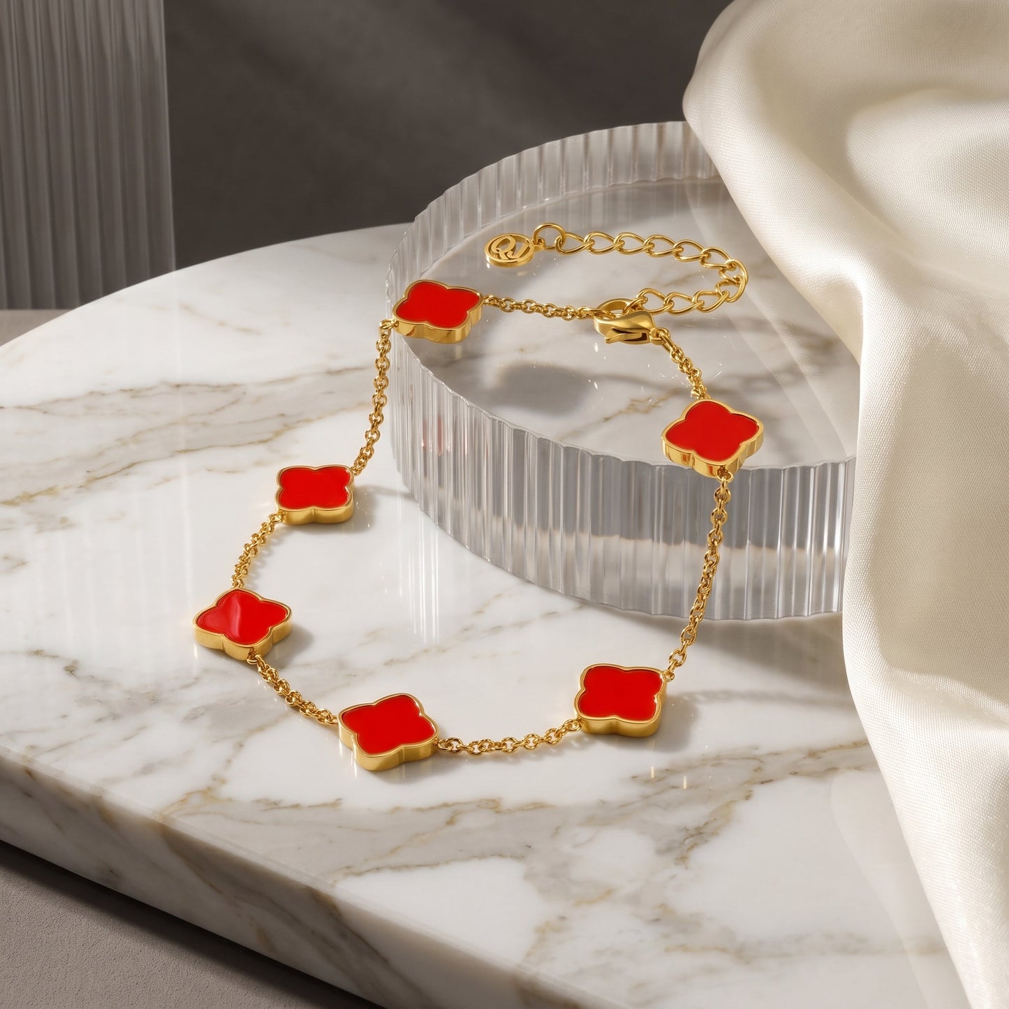 Zahra Rosette Bracelet - Red