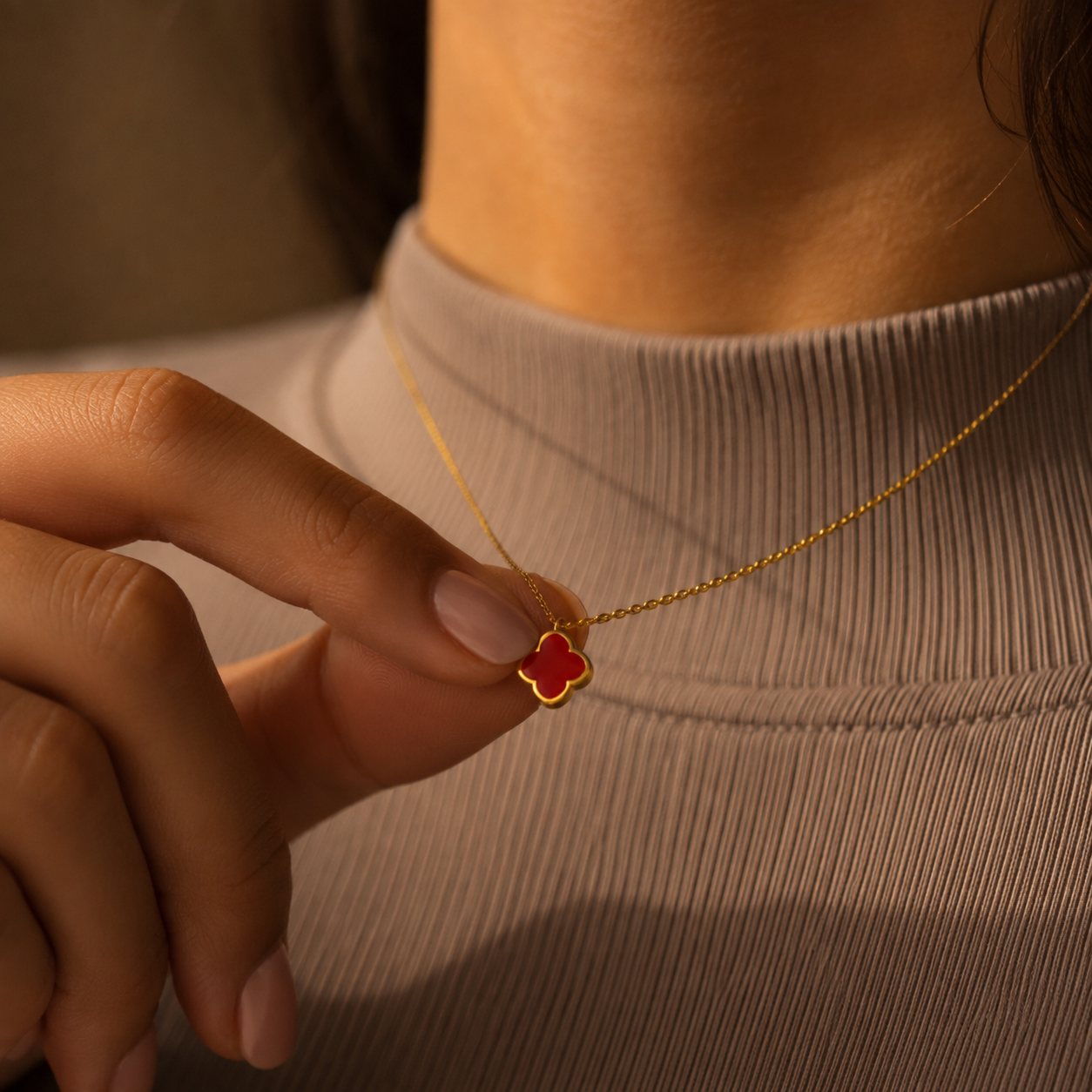 Zahra Rosette Necklace - Red