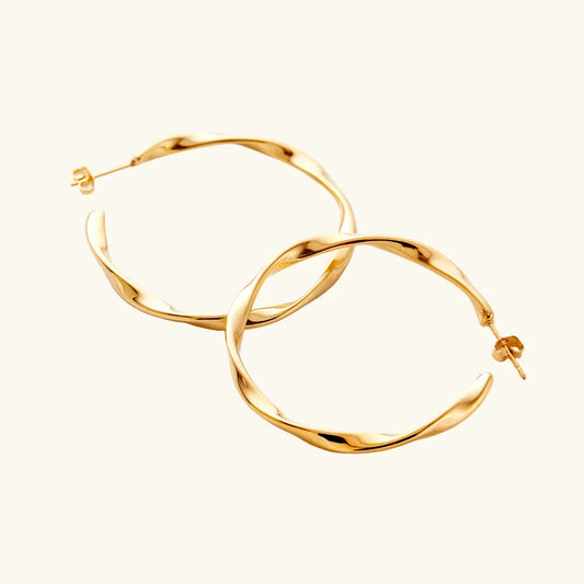 Nuraya Hiba Hoop Earrings