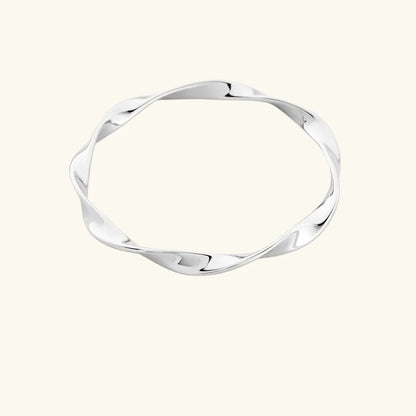Nuraya Ahad Wave Bangle