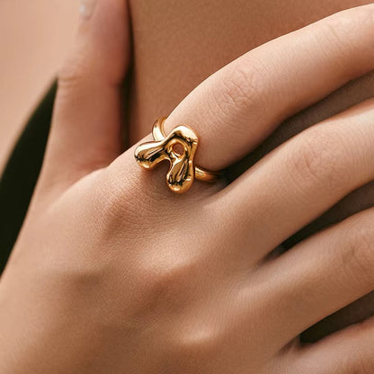 Qamar Ihsan Ring
