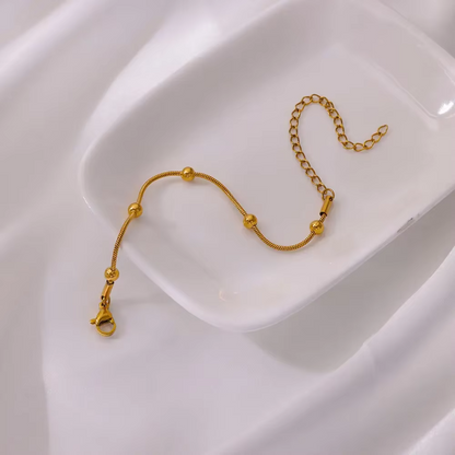 Qamar Sakinah Gold Bracelet