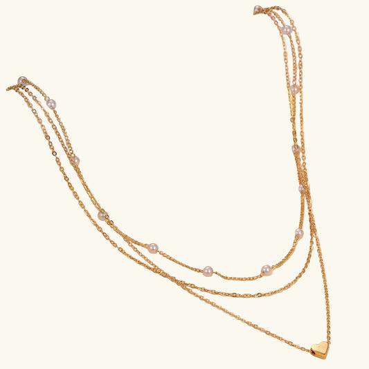 Nuraya Liora Love Necklace