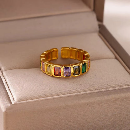 Qamar Noor Gem Ring