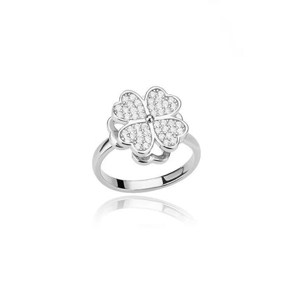 Qamar Aisha Clover Ring